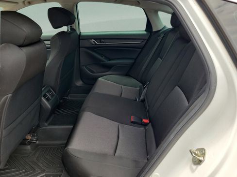 Used 2018 Honda Accord EX image 13