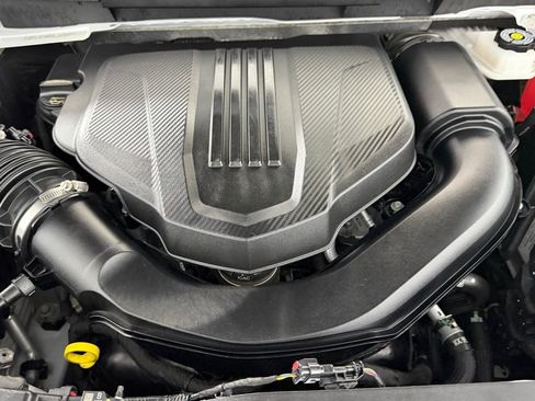 Used 2025 GMC Acadia Elevation image 37