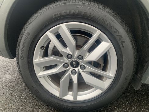 Certified 2023 Audi Q5 2.0T Premium w/ Convenience Package image 8