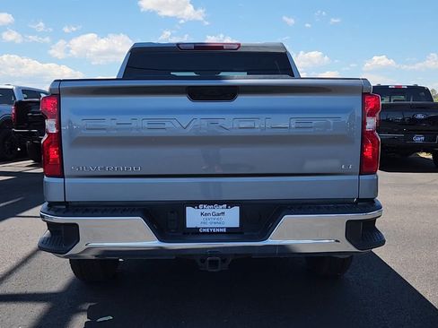 Used 2025 Chevrolet Silverado 1500 LT AWD/4WD image 21