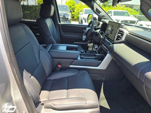 Certified 2024 Toyota Sequoia Platinum AWD/4WD image 11