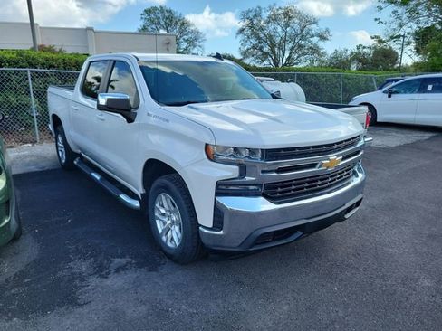 Used 2021 Chevrolet Silverado 1500 LT image 1