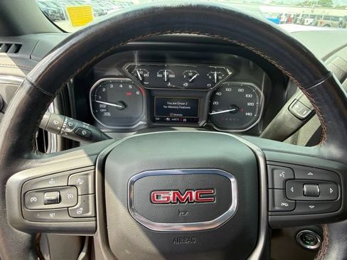 Used 2021 GMC Sierra 1500 AT4 w/ AT4 Preferred Package AWD/4WD image 14