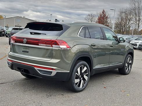 New 2026 Volkswagen Atlas Cross Sport SEL image 3