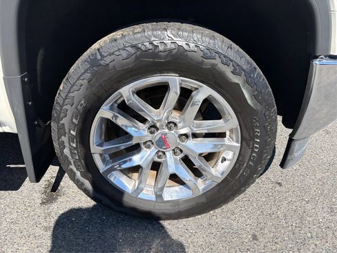 Used 2014 GMC Sierra 1500 SLT w/ SLT Crew Cab Value Package AWD/4WD image 13