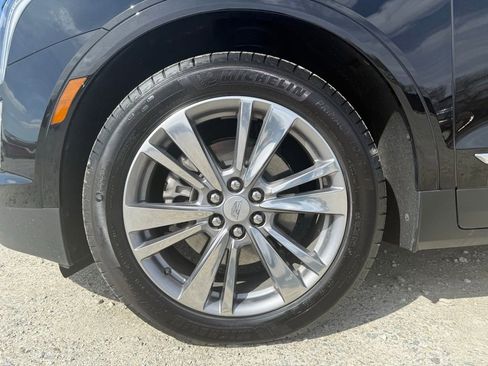 Certified 2025 Cadillac XT5 Premium Luxury image 14