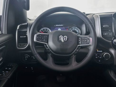 Used 2025 RAM 1500 Big Horn AWD/4WD image 18