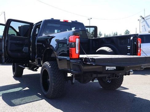 Used 2024 Ford F350 Platinum AWD/4WD image 41
