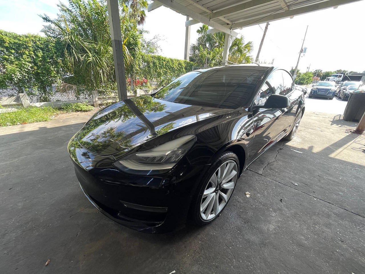 Used 2018 Tesla Model 3 Long Range RWD image 6