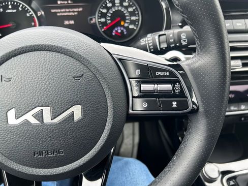 Used 2023 Kia Seltos SX AWD/4WD image 25