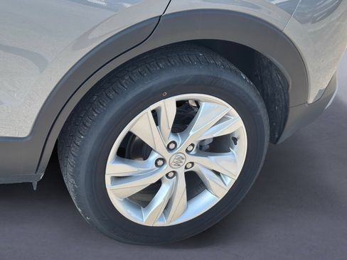 Used 2025 Buick Encore GX Preferred FWD image 5
