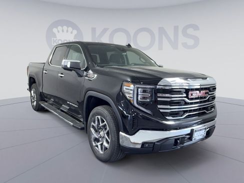 New 2026 GMC Sierra 1500 SLT image 10