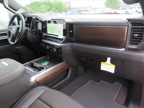 New 2026 Chevrolet Silverado 3500 High Country w/ Technology Package image 12