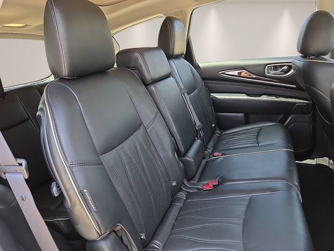 Used 2020 INFINITI QX60 Luxe w/ Sensory Package FWD image 9