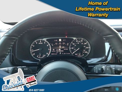 Used 2024 Nissan Pathfinder SL image 16