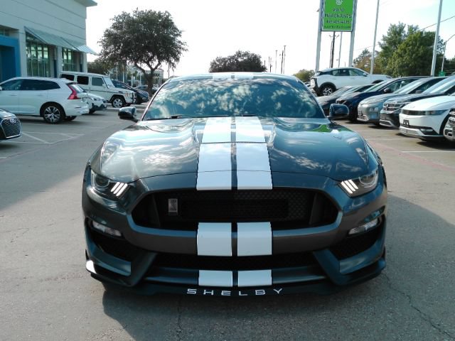Used 2016 Ford Mustang Shelby GT350 w/ Technology Package RWD image 3