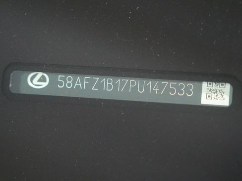 Used 2023 Lexus ES 350 Ultra Luxury w/ Accessory Package (Z2) FWD image 34