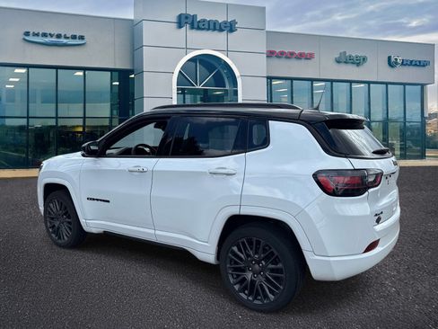 Used 2023 Jeep Compass High Altitude AWD/4WD image 3