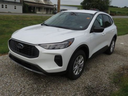 New 2025 Ford Escape Active image 3