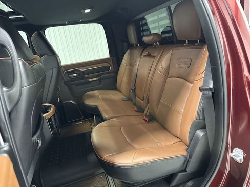 Used 2023 RAM 2500 Limited image 26