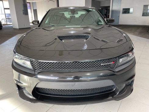 Used 2019 Dodge Charger GT image 2