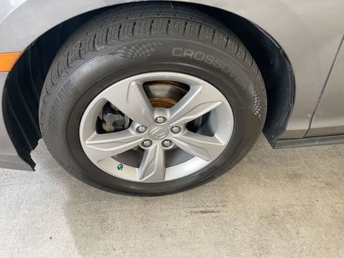 Used 2019 Honda Odyssey EX image 10