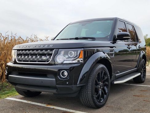 Used 2016 Land Rover LR4 HSE Silver Edition image 1