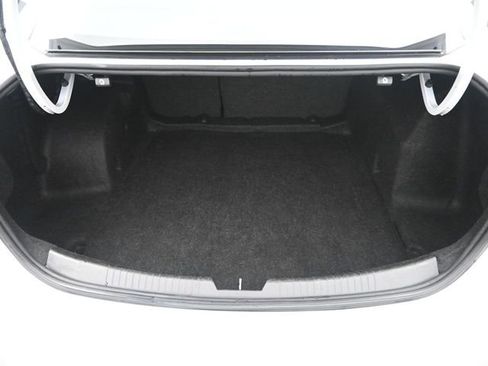 Used 2024 Chevrolet Malibu LT FWD image 31