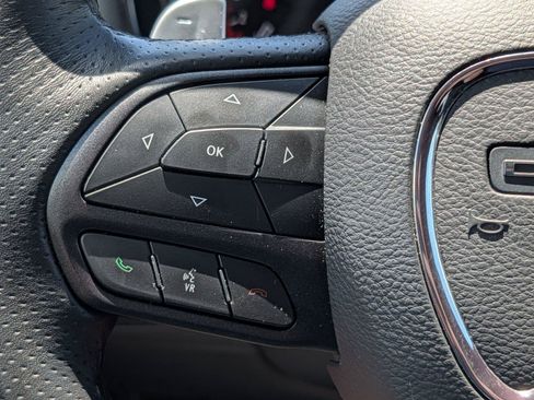 Used 2025 Dodge Durango GT AWD/4WD image 25