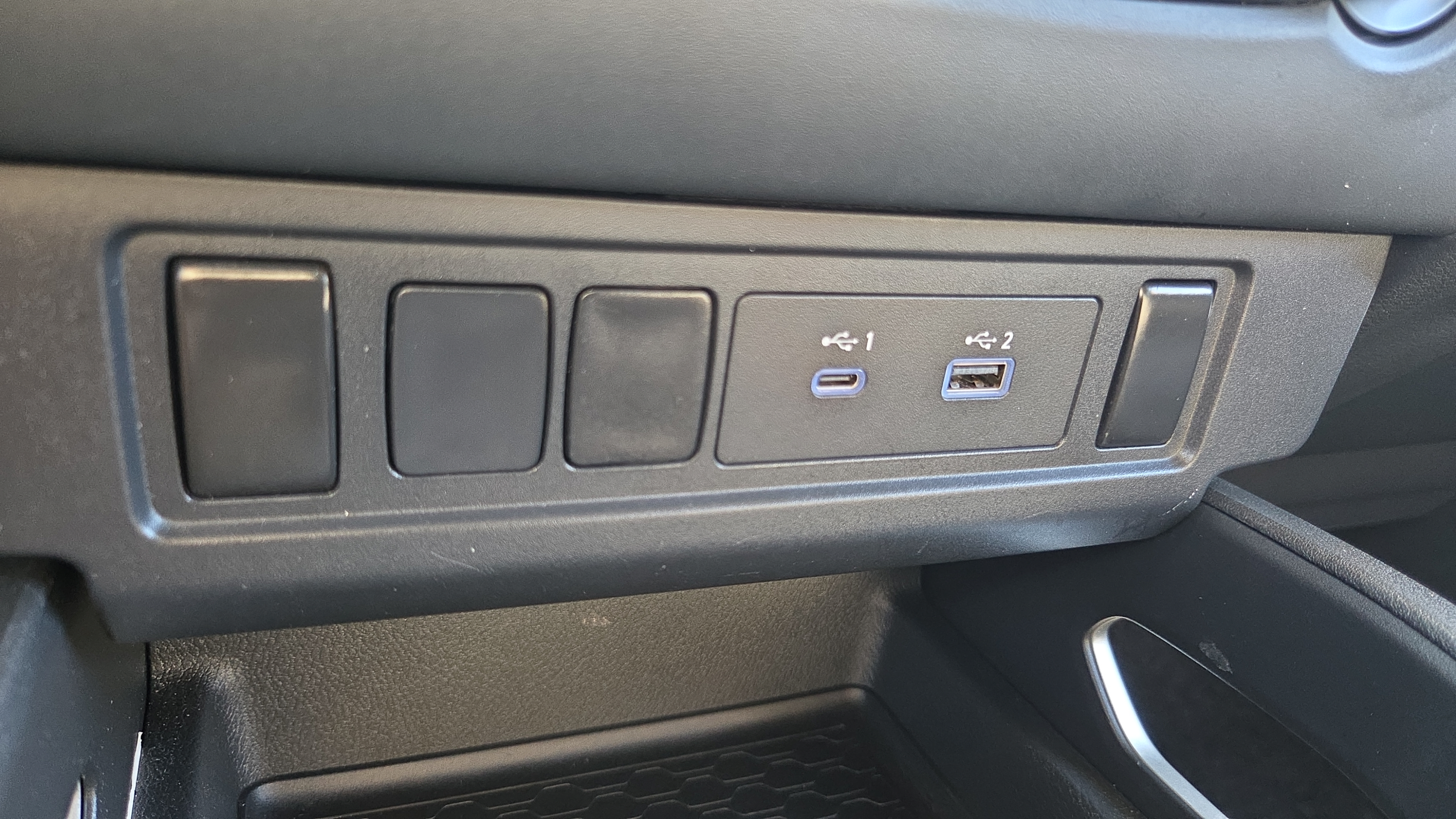 Used 2022 Nissan Frontier SV AWD/4WD image 27