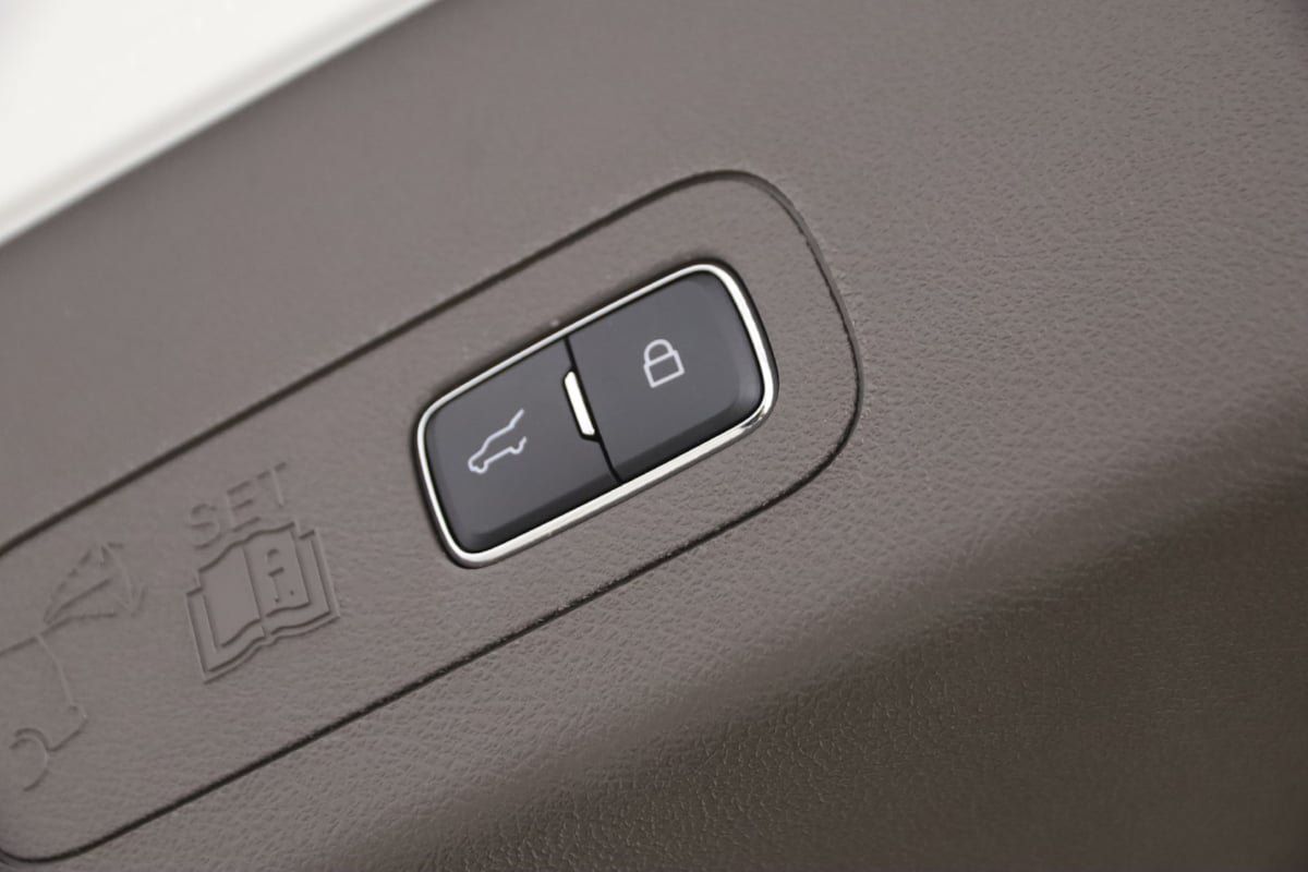 Used 2022 Lincoln Aviator Grand Touring w/ Equipment Group 301A AWD/4WD image 40
