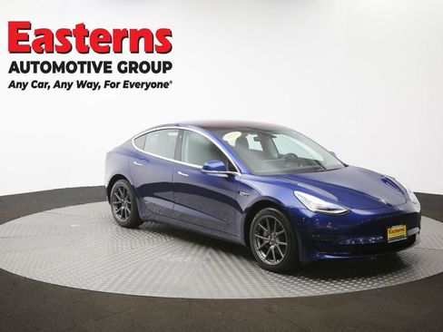 Used 2018 Tesla Model 3 Mid Range RWD image 47