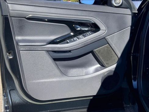Used 2023 Land Rover Range Rover Evoque R-Dynamic S image 20