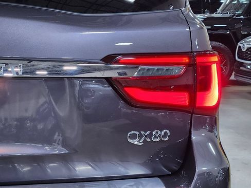 Used 2023 INFINITI QX80 Sensory w/ Cargo Package AWD/4WD image 22