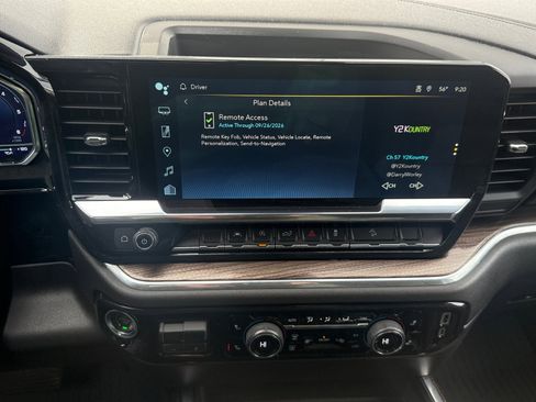 Used 2023 Chevrolet Silverado 1500 LT Trail Boss w/ LPO, Dark Essentials Package image 19