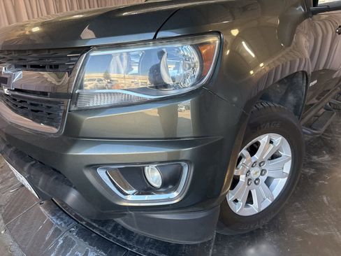 Used 2018 Chevrolet Colorado LT w/ LT Convenience Package image 9