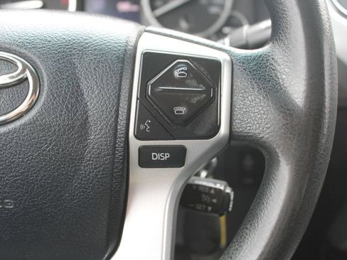 Used 2016 Toyota Tundra SR5 w/ SR5 Upgrade Package RWD image 10