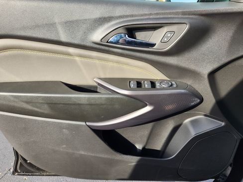 Used 2026 Chevrolet Trax ACTIV image 22