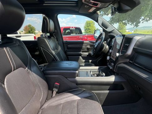 Used 2022 RAM 1500 Limited w/ Night Edition AWD/4WD image 43