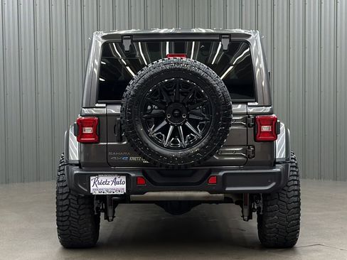 Used 2025 Jeep Wrangler Unlimited Sahara w/ Safety Group AWD/4WD image 4
