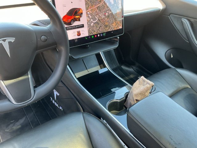 Used 2020 Tesla Model Y Long Range AWD/4WD image 18