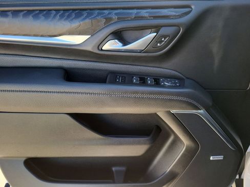 Used 2023 GMC Yukon XL Denali image 21