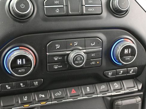 Used 2020 Chevrolet Silverado 3500 LTZ w/ Technology Package image 22