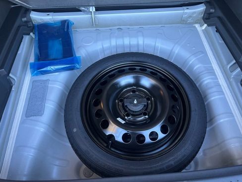 New 2026 Chevrolet Trax LT w/ Midnight Edition image 18