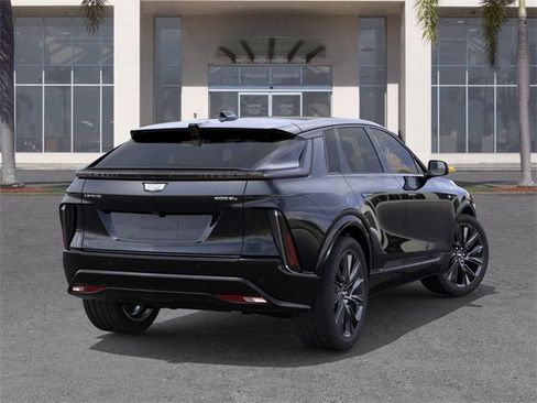 New 2026 Cadillac Lyriq Signature Sport image 4