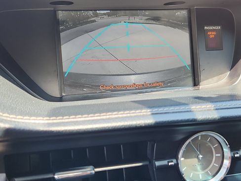 Used 2014 Lexus ES 350 w/ Premium Package FWD image 24