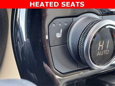 Certified 2022 Toyota Highlander XLE image 15