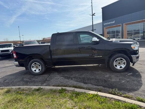 Used 2021 RAM 1500 Big Horn image 5