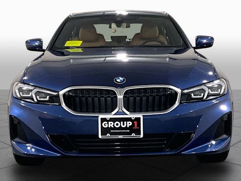 Used 2024 BMW 330i xDrive Sedan w/ Premium Package AWD/4WD image 3