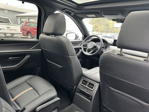Used 2024 MAZDA CX-90 Plug-In Hybrid w/ Premium Plus image 10